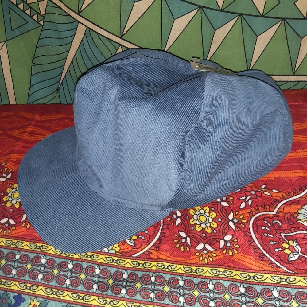 GypsyRose Applejack Corduroy Hat